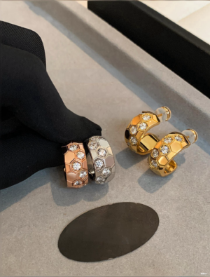 Sparkling hexagonal silver ring, hypoallergenic 999 sterling silver